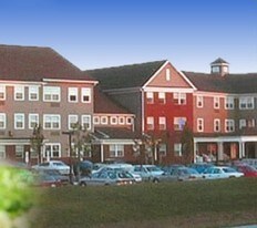 Building Photo - Park View at Oak Crest