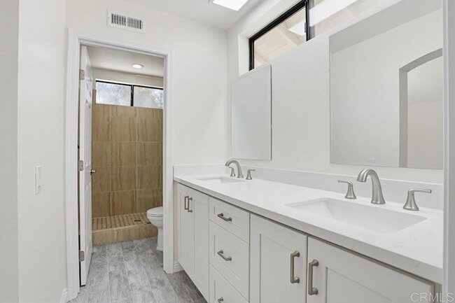 Building Photo - 7947 Calle Madrid