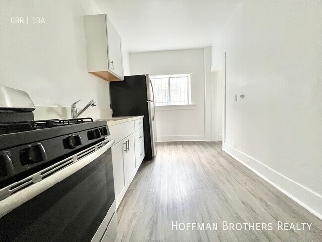 Primary Photo - 2253 W 14th St