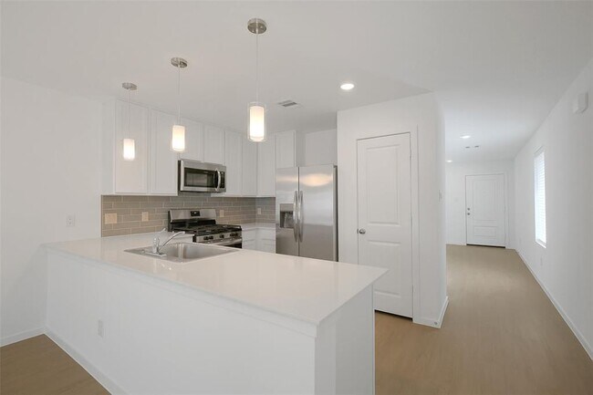 Building Photo - 1107 Rustic Willow Dr