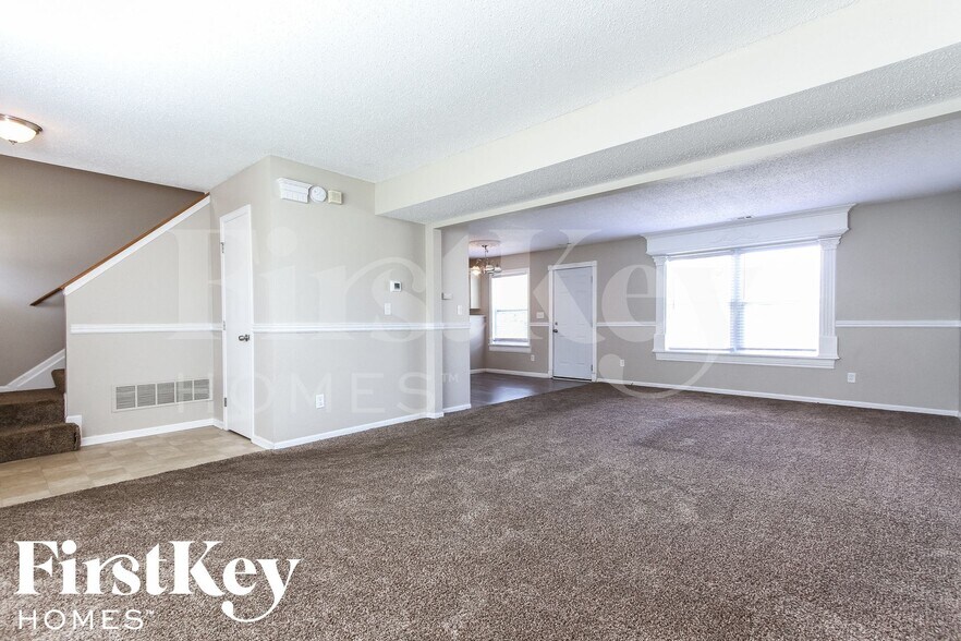 Building Photo - 1938 Bradford Trace Way