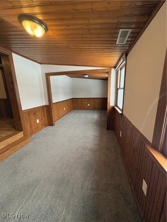 Building Photo - 6743 Hathaway Rd