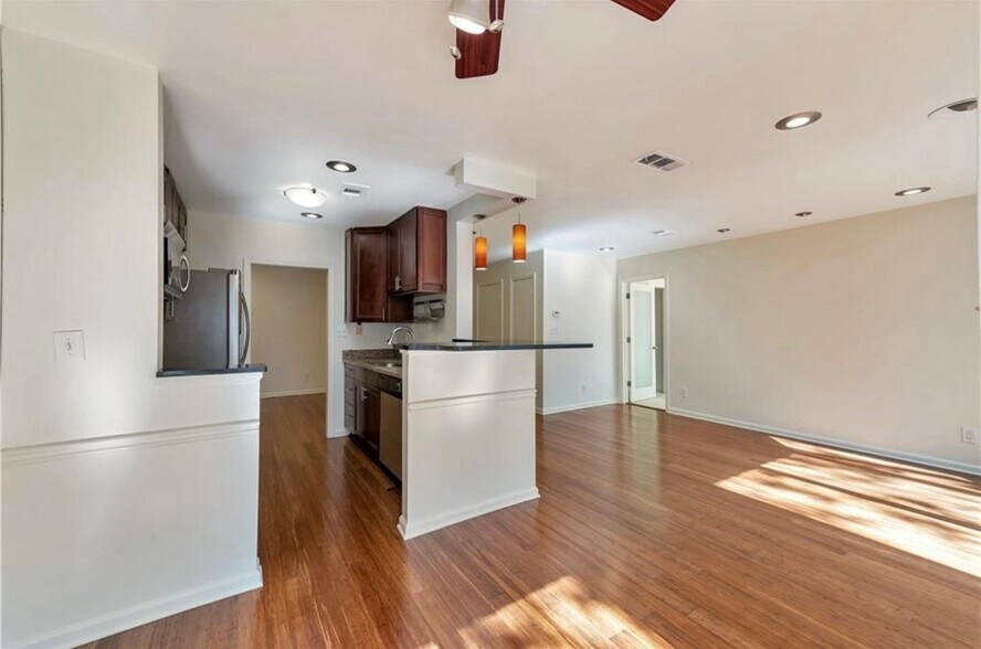 Building Photo - 244 13th St NE