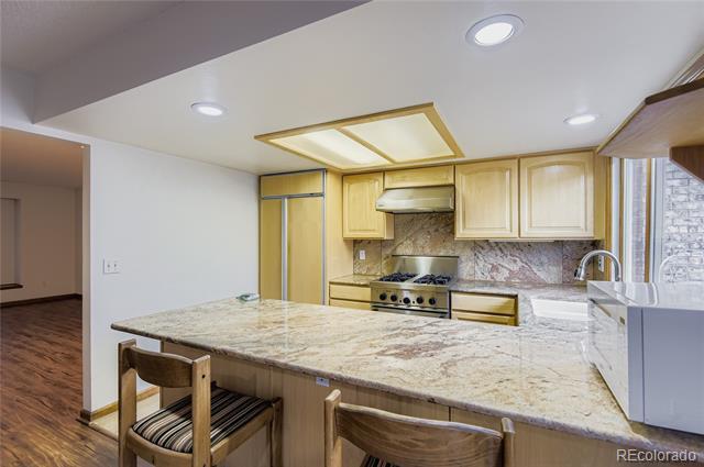 Building Photo - 7592 S Cove Cir