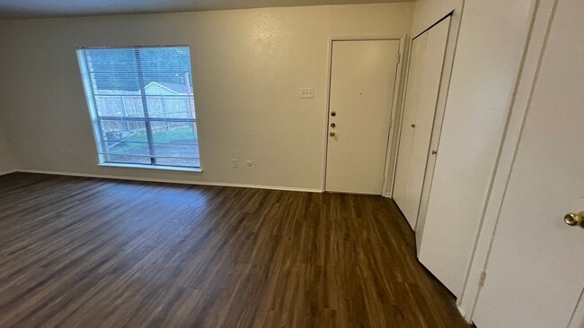 Building Photo - Very nice home in NRH in Birdville ISD
