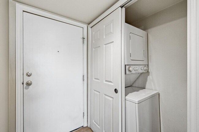 Building Photo - 4120 N 78th St