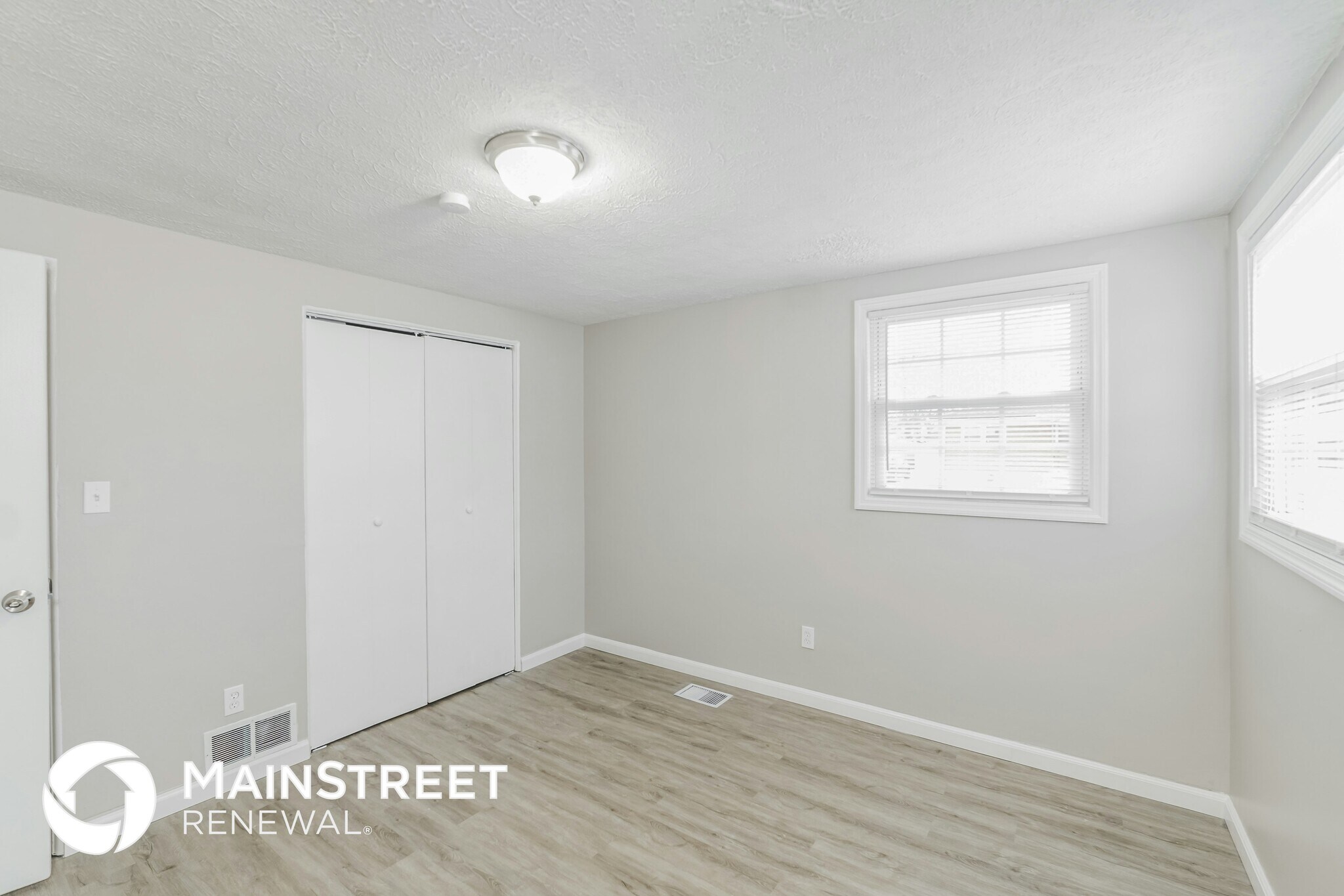 Building Photo - 7311 Helen Ave