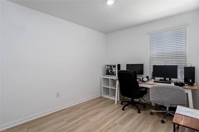 Building Photo - 6011 Whetstone Ct