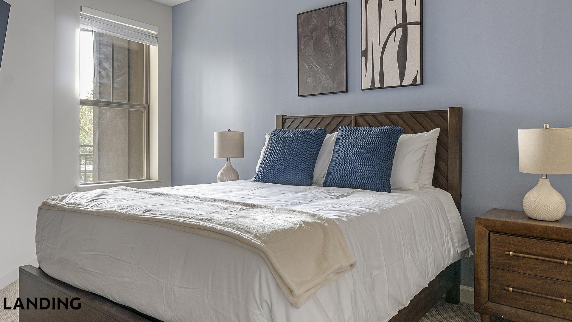 Building Photo - 2420 Peachtree Rd NW