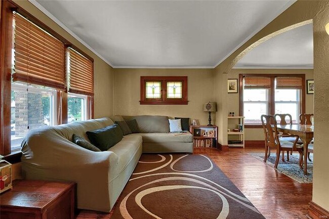 Building Photo - Fantastic 2bd/1ba home! Let yourself in!