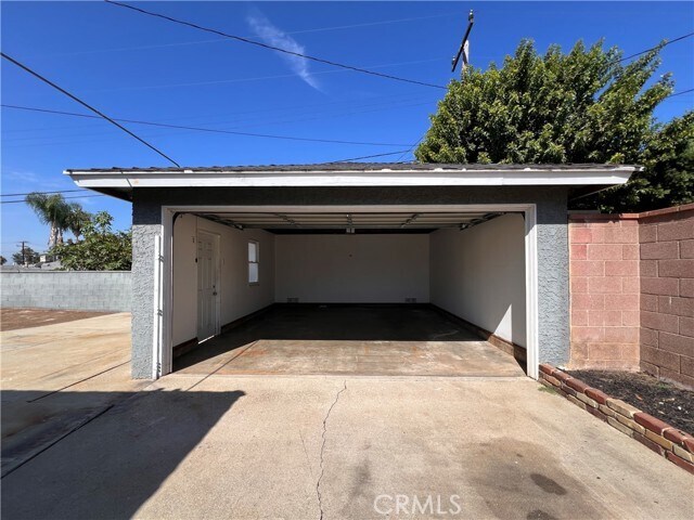Building Photo - 10625 S 1st Ave
