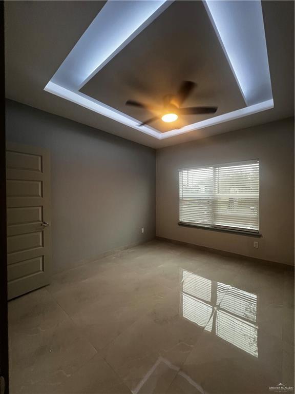 Building Photo - 18 Jackson N Rd