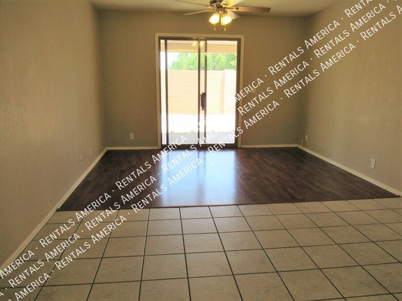 Building Photo - 16557 N 157th Ave