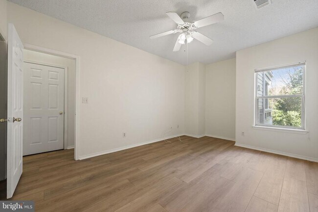 Building Photo - 4405 Fair Stone Dr