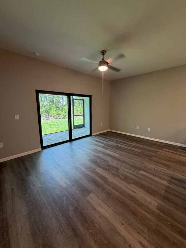 Building Photo - 24501 Zephyr Ct