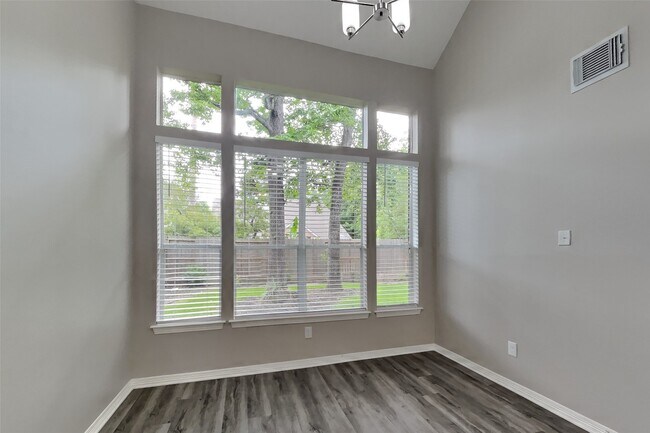 Building Photo - 20802 Meadow Belle Ct