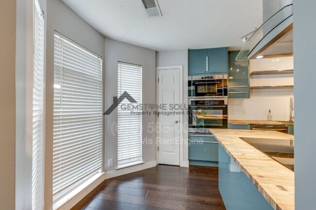 Building Photo - 2402 Nashboro Blvd