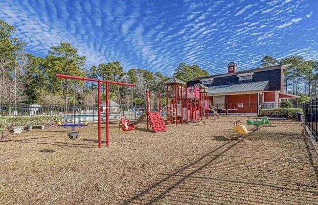 Building Photo - 542 Hay Hill Ln