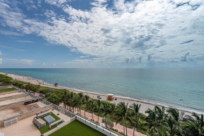 Building Photo - 6899 Collins Ave