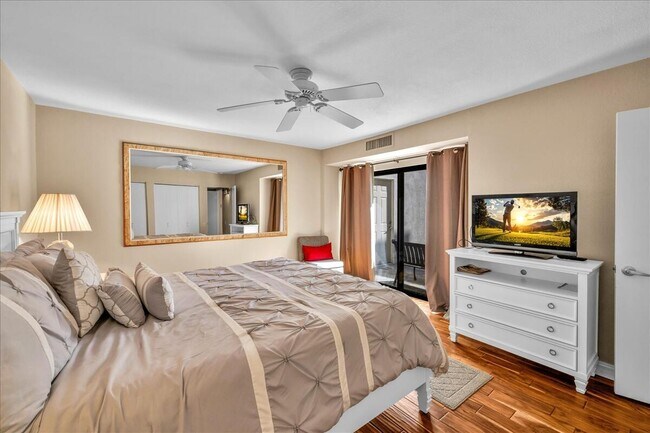 Building Photo - 34820 Mission Hills Dr