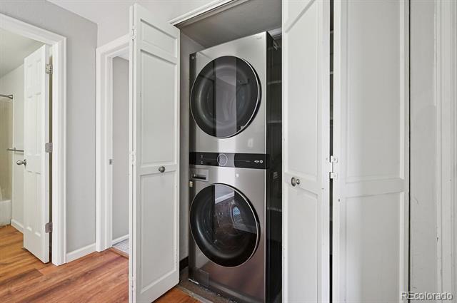 Building Photo - 844 S Vance St