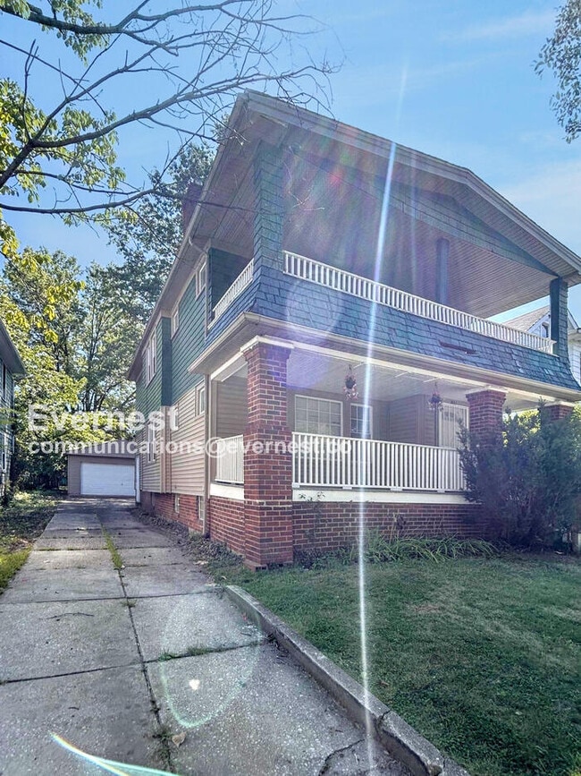 Primary Photo - 931 Helmsdale Rd
