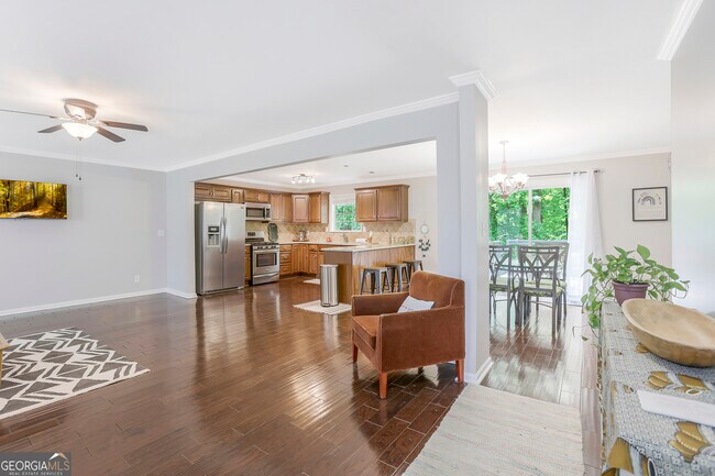 Building Photo - 3211 Flamingo Dr