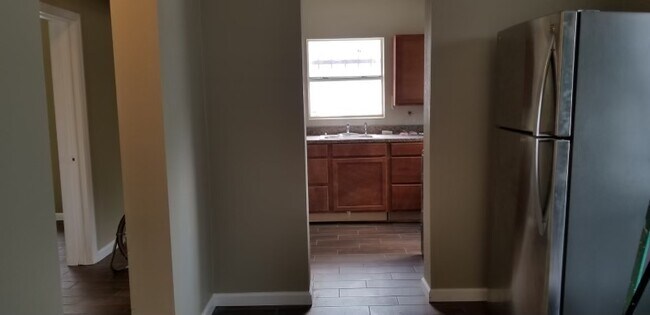 Primary Photo - 2909 Chipco St