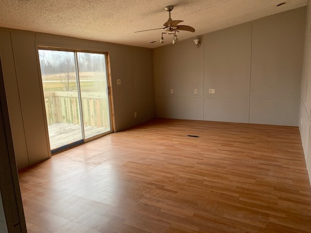 Building Photo - 207 S Ash St