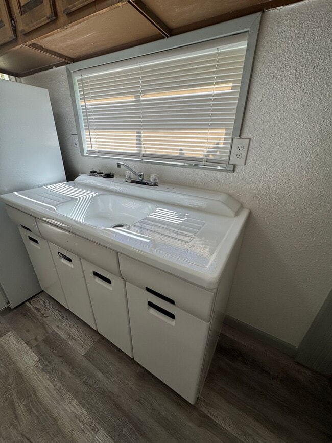 Building Photo - Pendegast House-ADU