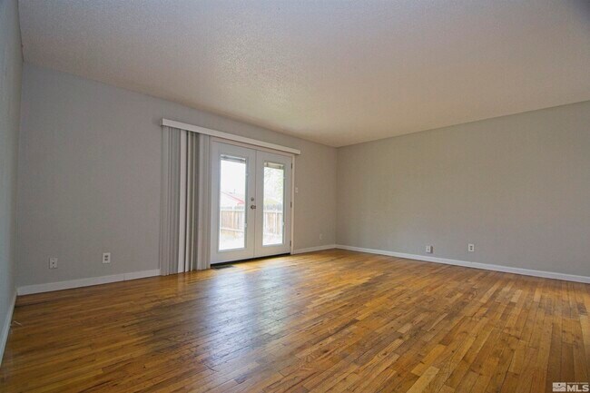 Building Photo - 3310 Probasco Way