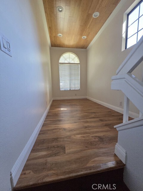 Building Photo - 9 Rock Cliff Pl