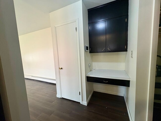 Building Photo - 2 Bedroom 1 Bathroom in Elizabethtown w/La...