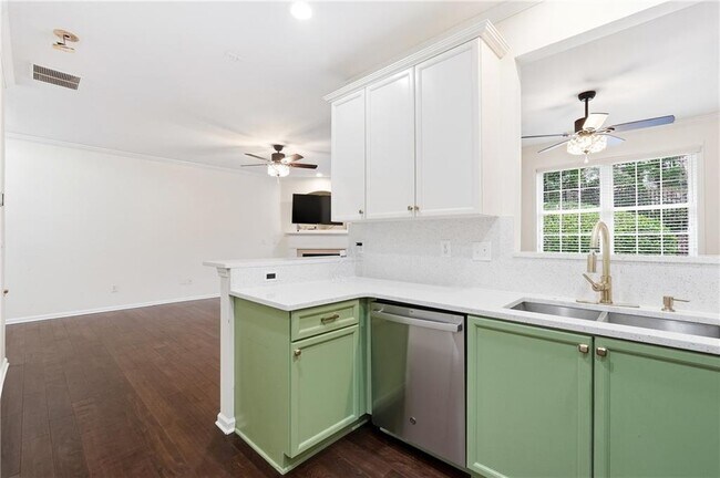 Building Photo - 2700 Ridge Run Tr
