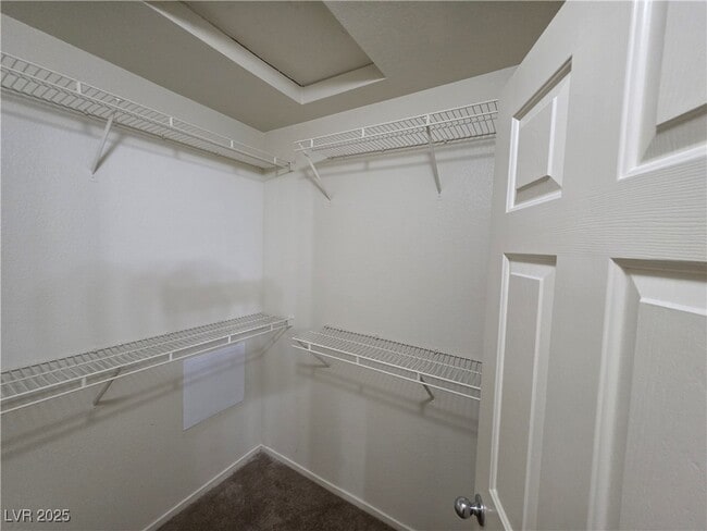 Building Photo - 8453 Vast Horizon Ave