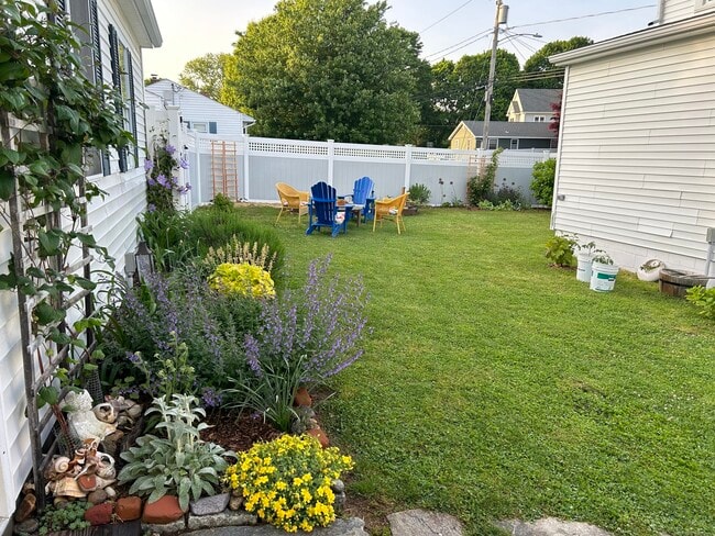 Building Photo - 15 Sols Point Rd