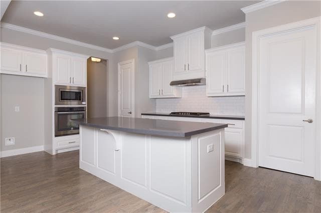 Building Photo - 8513 Pine Valley Dr