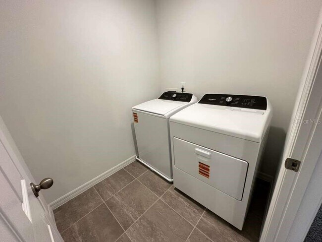 Building Photo - 16345 Bird of Paradise Ave