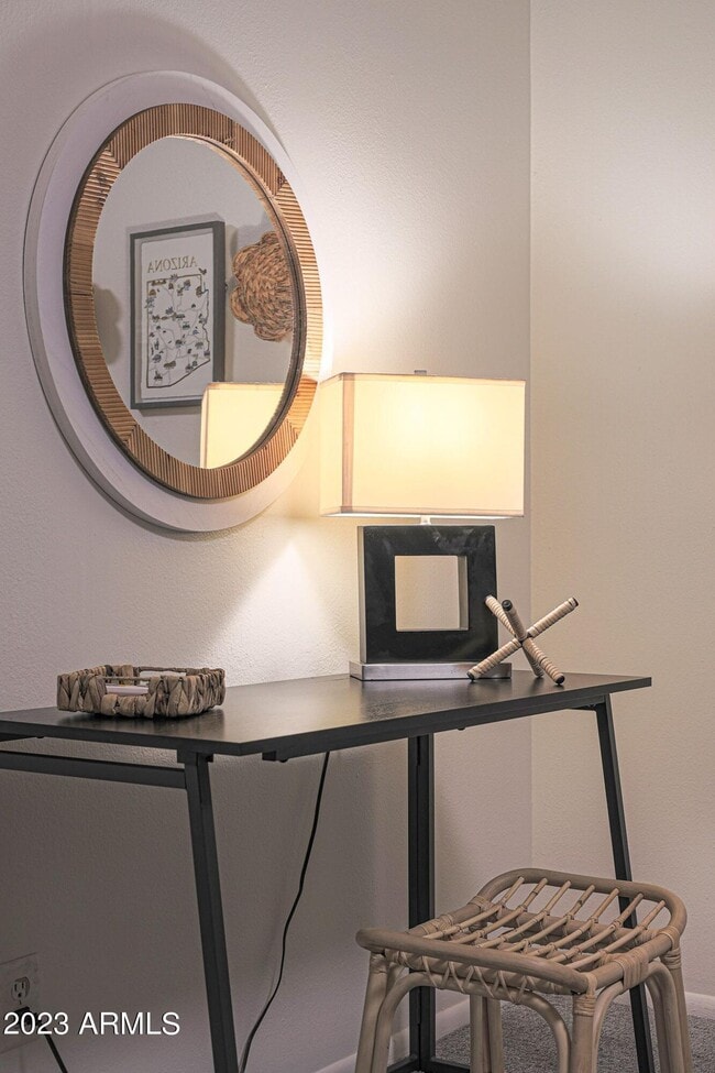 Building Photo - 421 Lila Cir