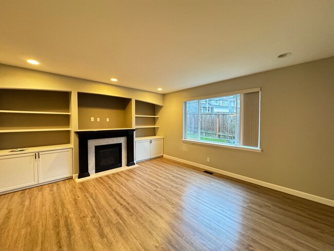 Building Photo - Spacious Home for Rent in Bothell, WA!