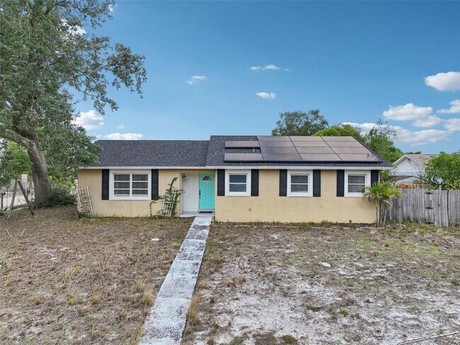 Building Photo - 503 Holt Cir