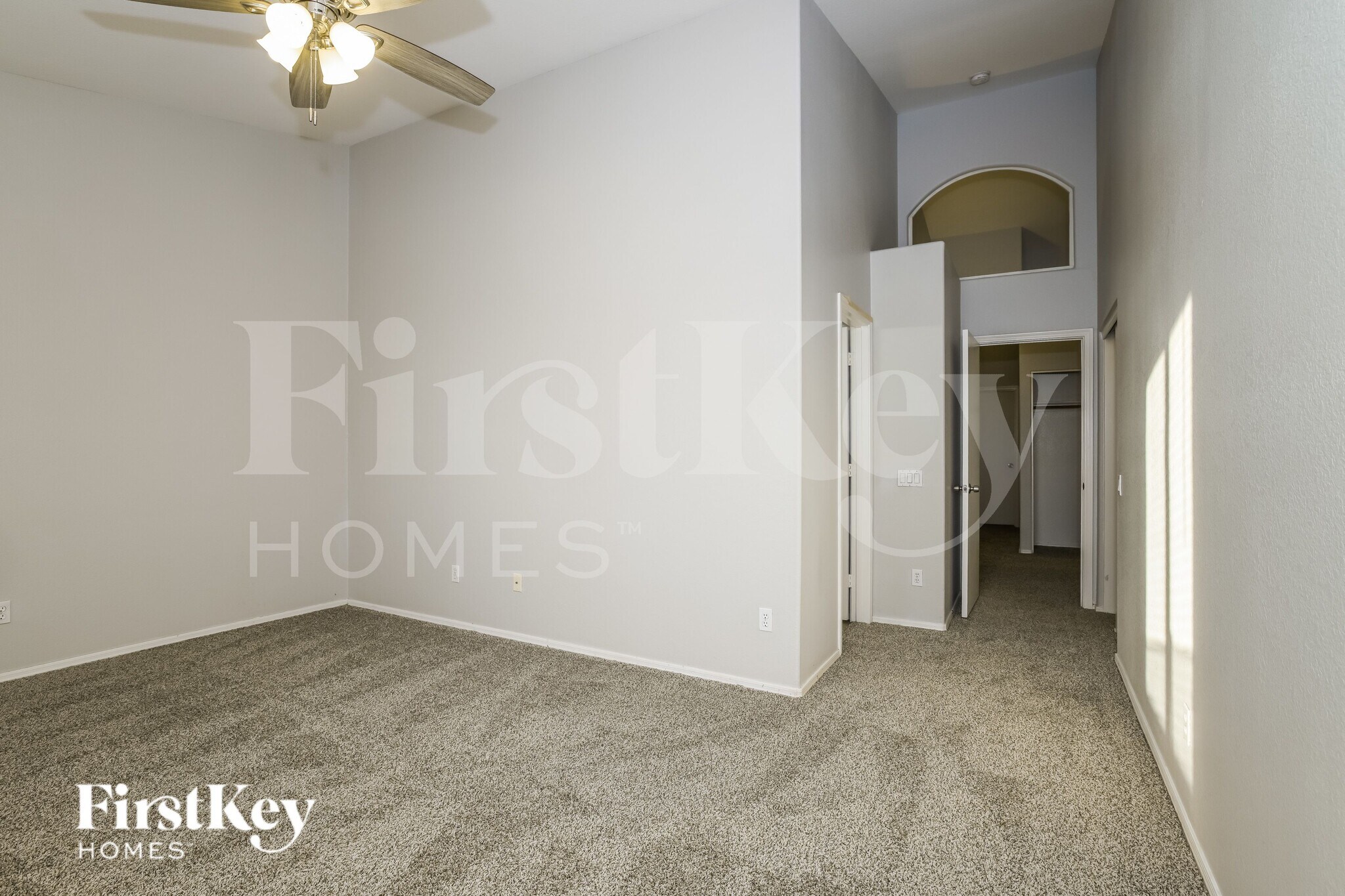 Building Photo - 1809 E Oakland St