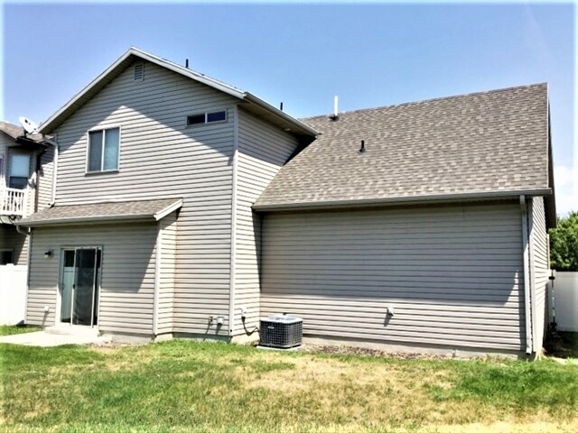 Building Photo - 247 Boston Dr