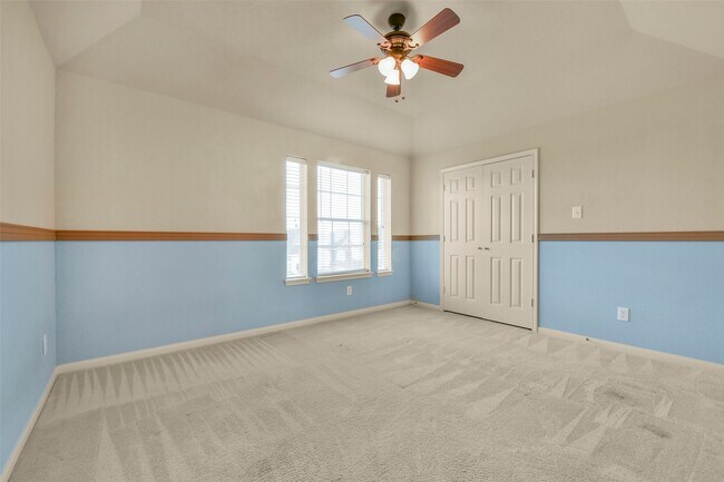 Building Photo - 1120 Lasso Ct