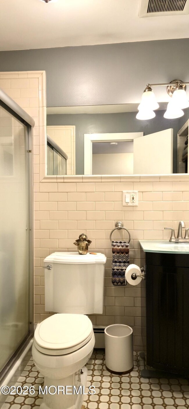 Building Photo - 301 Sixth Ave