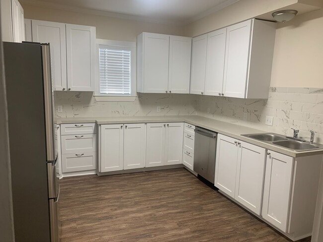 Building Photo - 2 Bedroom House in Port Allen