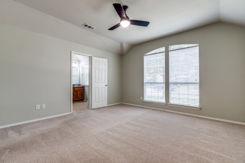 Building Photo - 11923 Stephenville Dr