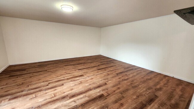 Building Photo - Ah Puck, Jordanah &amp; Tyson