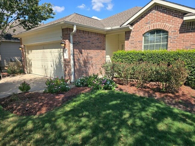 Building Photo - 11530 Standing Pine Ln