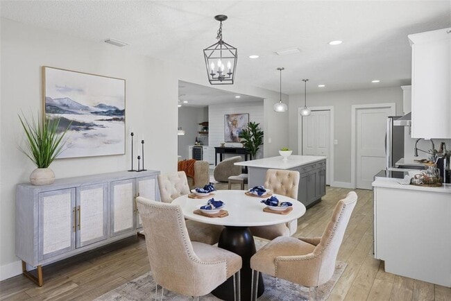 Building Photo - 1566 Woodfield Ct